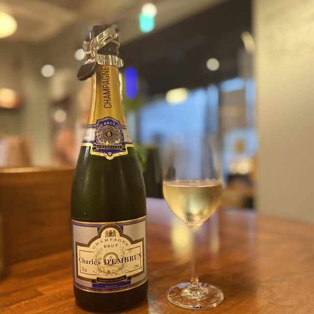 recommendations image for スタンドシャン食 TOKYO恵比寿 Champagne & GYOZA BAR