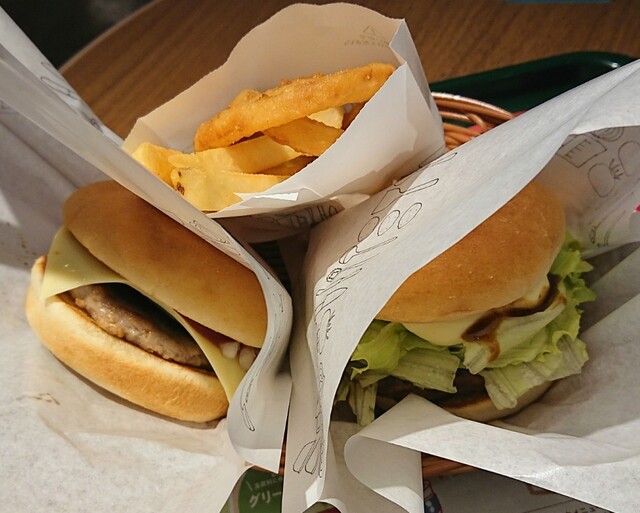 モスバーガー 新千歳空港店的實拍高清圖