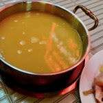 香港火鍋専門店 鴻運 高田馬場的实拍图