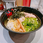 東京油組総本店 赤坂見附組的实拍图