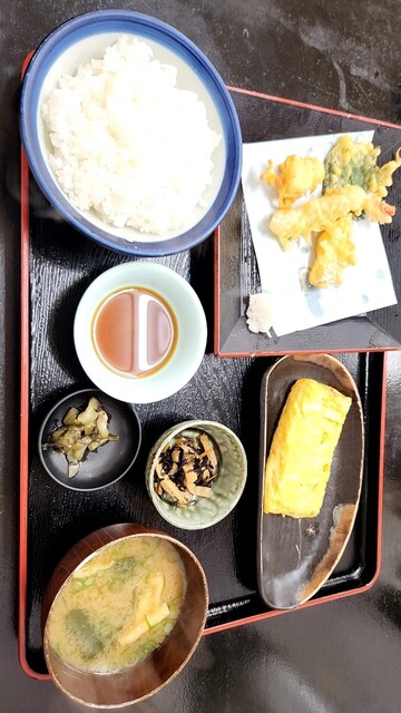 金四郎食堂的实拍高清图