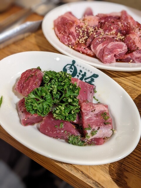 羊肉炭火焼 肉汁屋的實拍高清圖