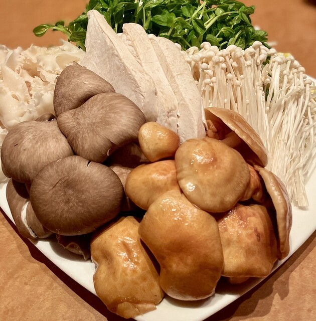 四季火鍋 花椒庭 広尾本店的實拍高清圖