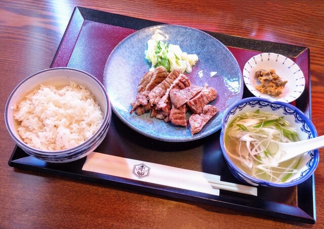炭焼牛たん 赤兵衛分店的实拍高清图