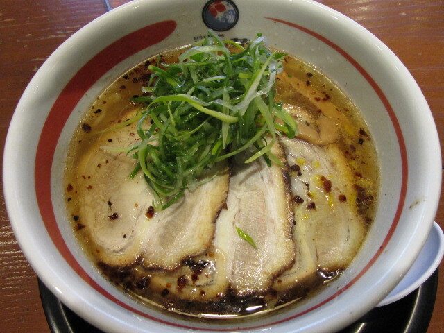 おいしい塩らーめん 波の花 亀岡店的实拍高清图