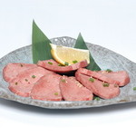 上野手 焼肉店的實拍圖