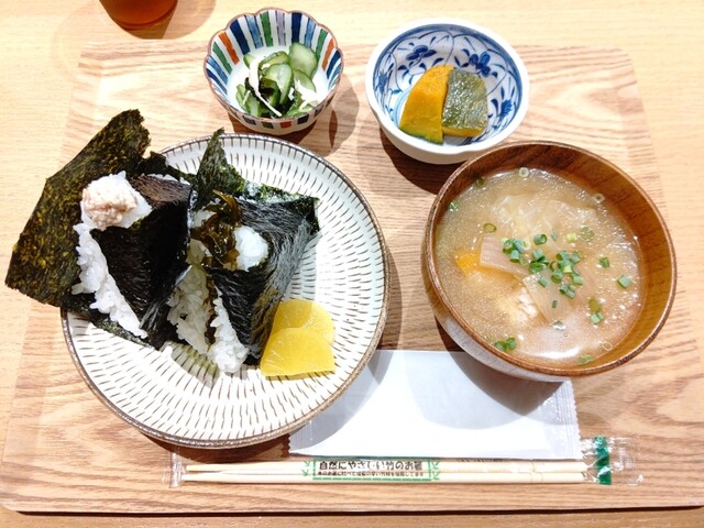 三一八的实拍高清图