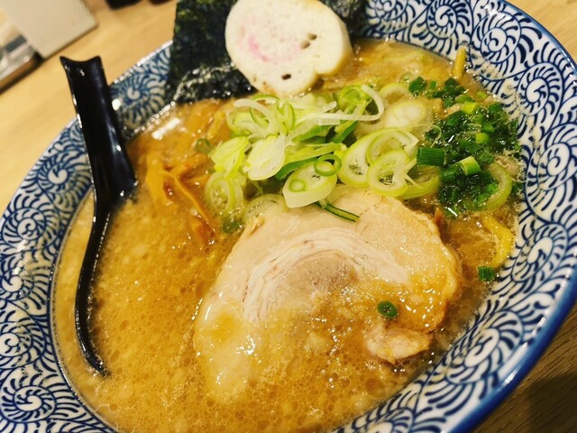 麺や 虎鉄 北50条店的實拍高清圖