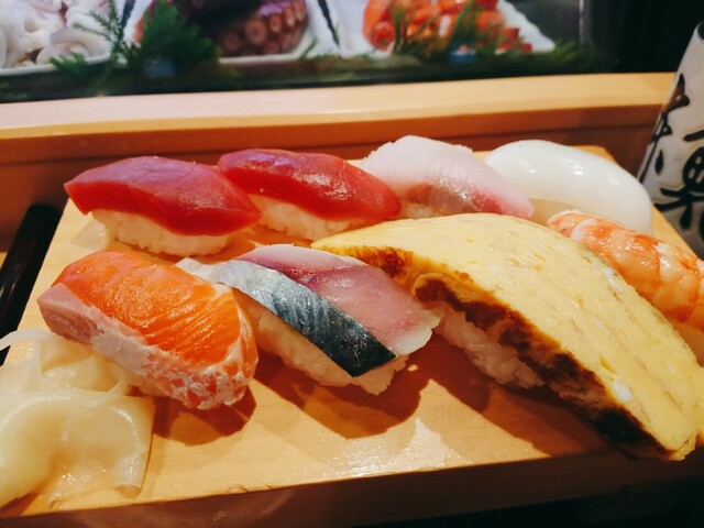 初音鮨本店的實拍高清圖