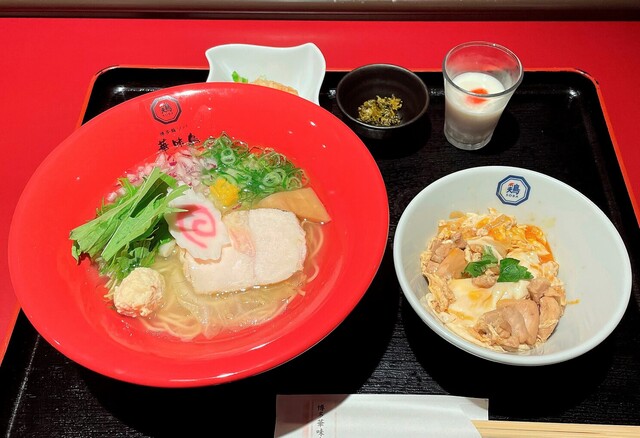 recommendations image for 博多鶏ソバ 華味鳥 阪急梅田本店