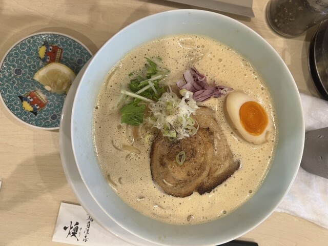 鶏白湯そば 燠的实拍高清图