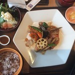 大戸屋 マリノアシティ福岡店的實拍圖