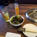 和牛焼肉ブラックホール 池袋西口店的实拍图