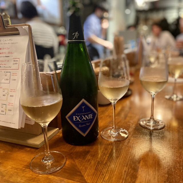 recommendations image for スタンドシャン食 TOKYO恵比寿 Champagne & GYOZA BAR