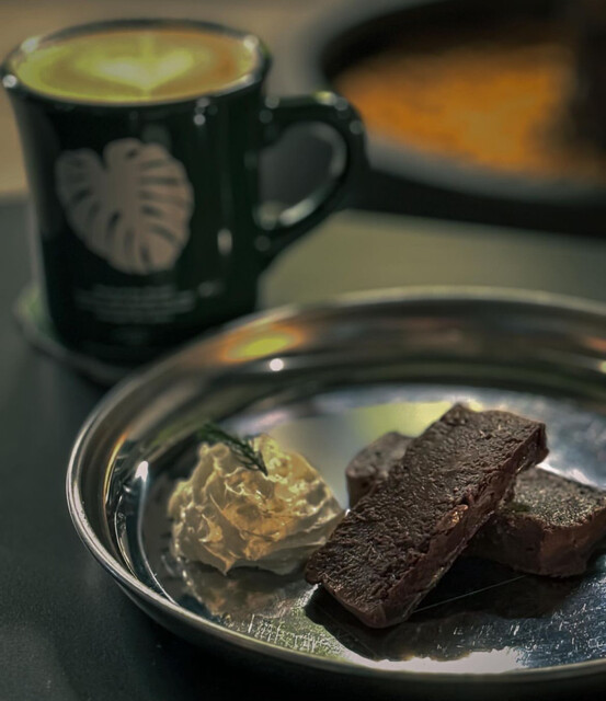 recommendations image for ugo Neck of the Woods