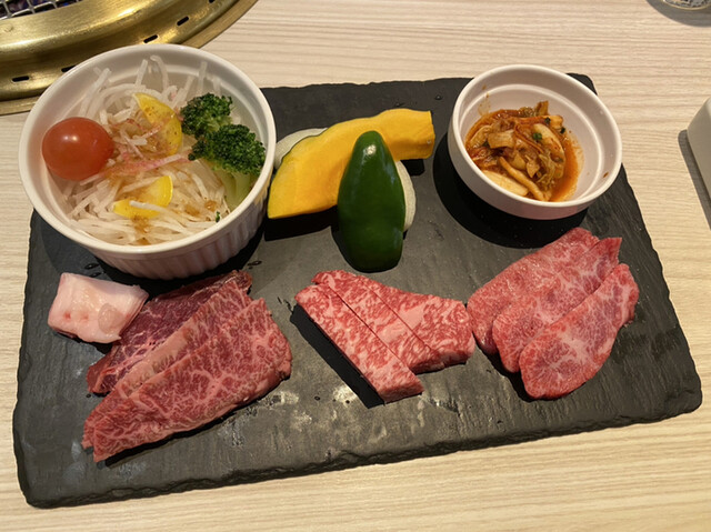 肉の割烹 田村 大通BISSE店的實拍高清圖