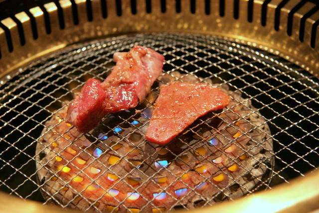 テーブルオーダーバイキング 焼肉 王道 布施店的實拍高清圖