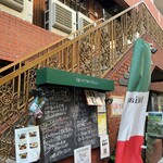 クワトロヴァッリ 調布店的实拍图