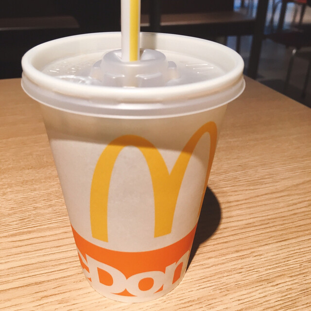 マクドナルド 明治通り新宿ステパ店的實拍高清圖