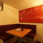 KAMEOKA FOOD kitchen的实拍图