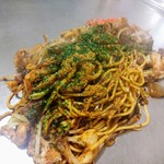 となりの焼肉屋のお好み焼屋 銀河商店的實拍圖