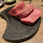 recommendations for 焼肉 The INNOCENT CARVERY 新丸ビル店