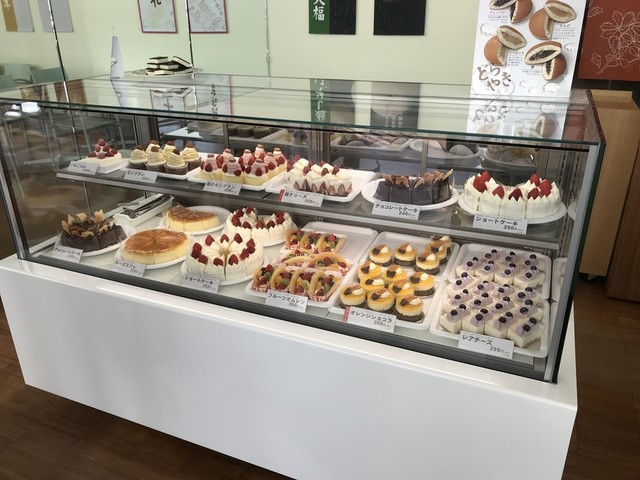 recommendations image for 六花亭 鶴見橋店