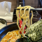 横浜家系らーめん 三元 北大前店的實拍圖