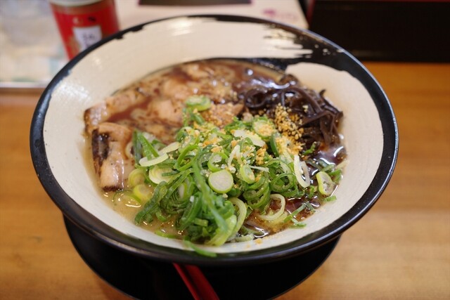 とんこつラーメン 薫的實拍高清圖