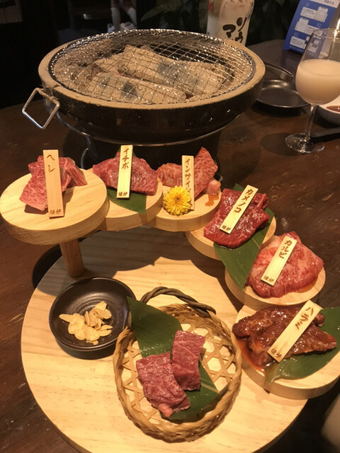 炭火焼肉煖炉的实拍高清图