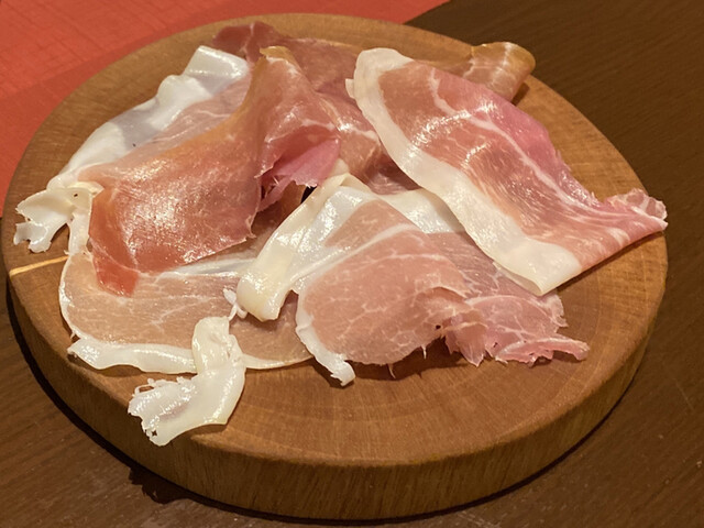 イタリア料理と自然派ワイン Lugol的实拍高清图