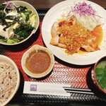 大戸屋 ニッセイ札幌ビル店的實拍圖