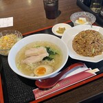 重慶酒楼的實拍圖