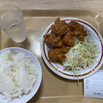 図書館下食堂的實拍圖