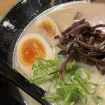 らーめん二男坊 博多本店的實拍圖