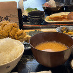 魚菜はざま的實拍圖