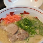 長浜屋台 やまちゃん 天神店的實拍圖