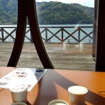 Bayside Place M's deli的实拍图