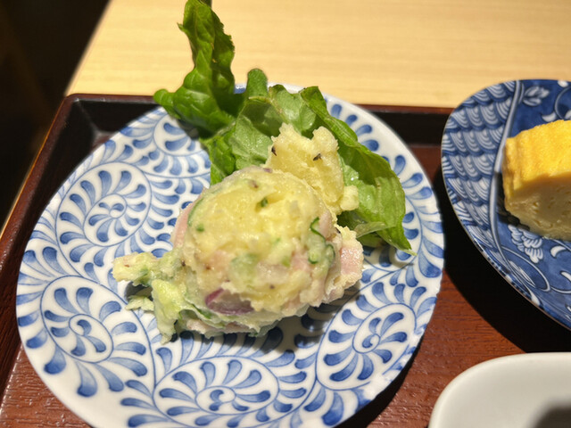焼魚定食と釜戸ごはん 梅田食堂的實拍高清圖