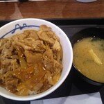 松屋 野方店的實拍圖