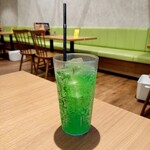ファイヤーバーグ 里塚店的实拍图