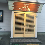 月の雨的實拍圖