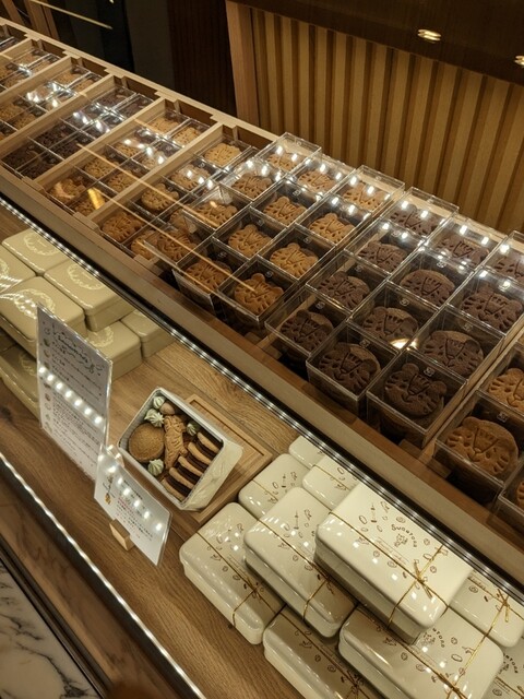 SUGiTORA 京都タワーサンド店的实拍高清图