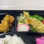 札幌市役所本庁舎食堂的实拍图