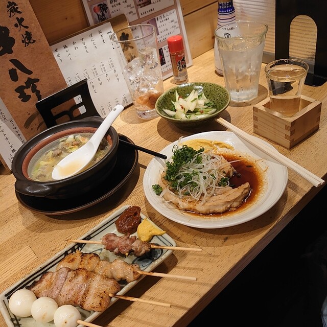 炭火焼き鳥 串八珍 上野入谷口店的實拍高清圖