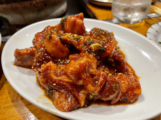 recommendations image for 焼肉ホルモン 万千
