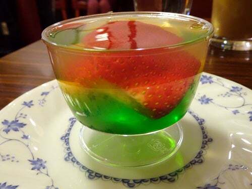 切通し進々堂的實拍圖