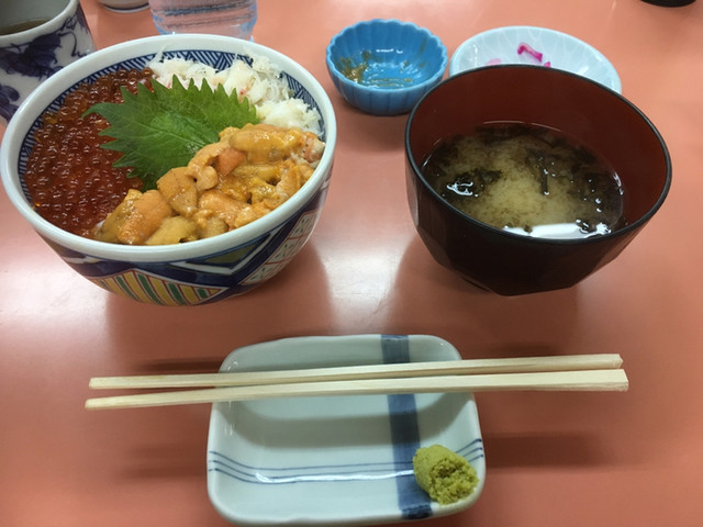 函館朝市 栄屋 よさこい食堂的实拍高清图