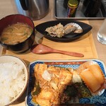 よこぼり食堂的實拍圖