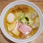麺屋 彩音的實拍圖